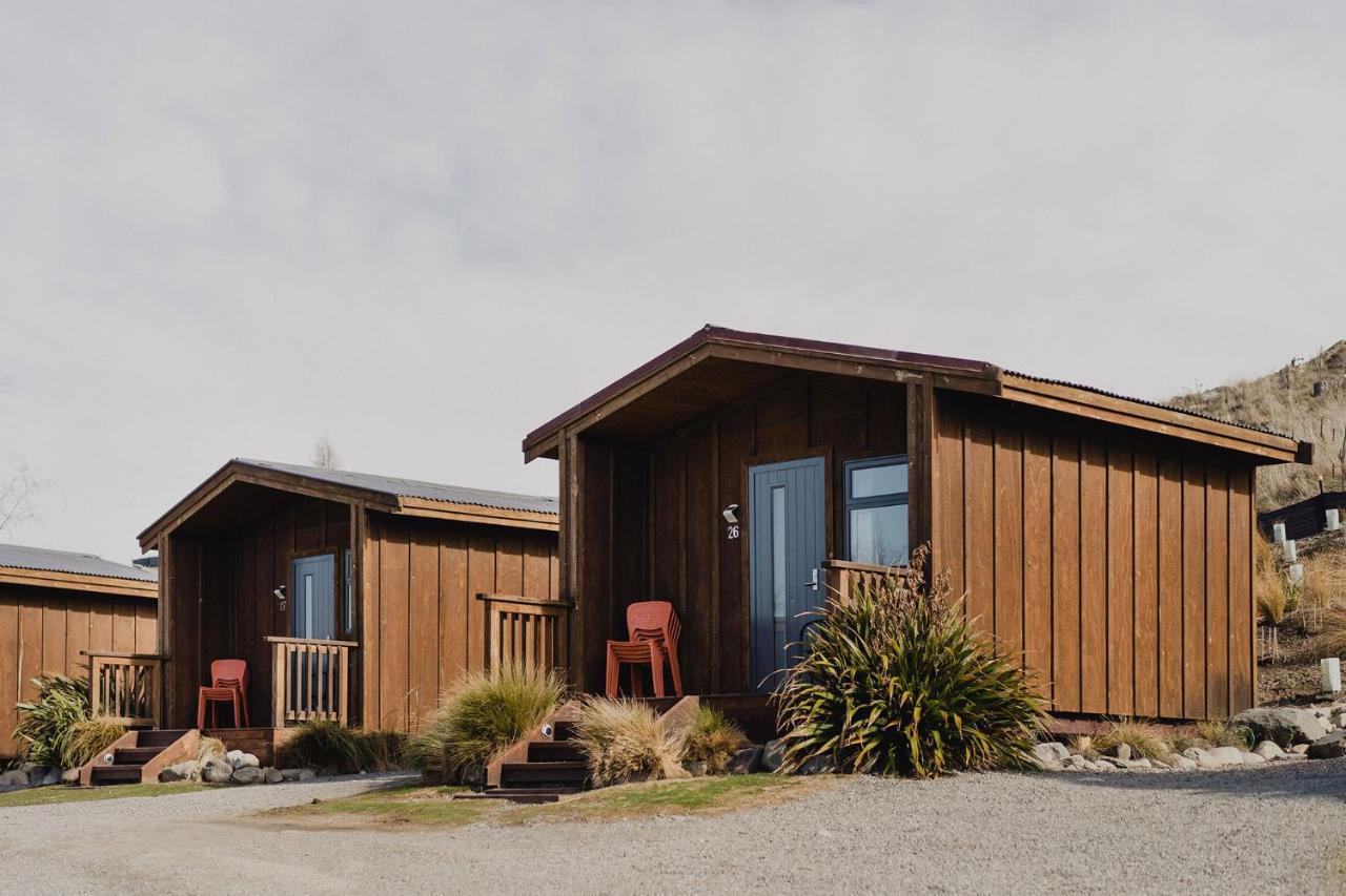 Lakes Edge Holiday Park Lake Tekapo Bagian luar foto